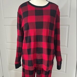 Unisex Adult Red and Black Plaid Long Sleeve Shirt Buffalo Check Holiday Shirt